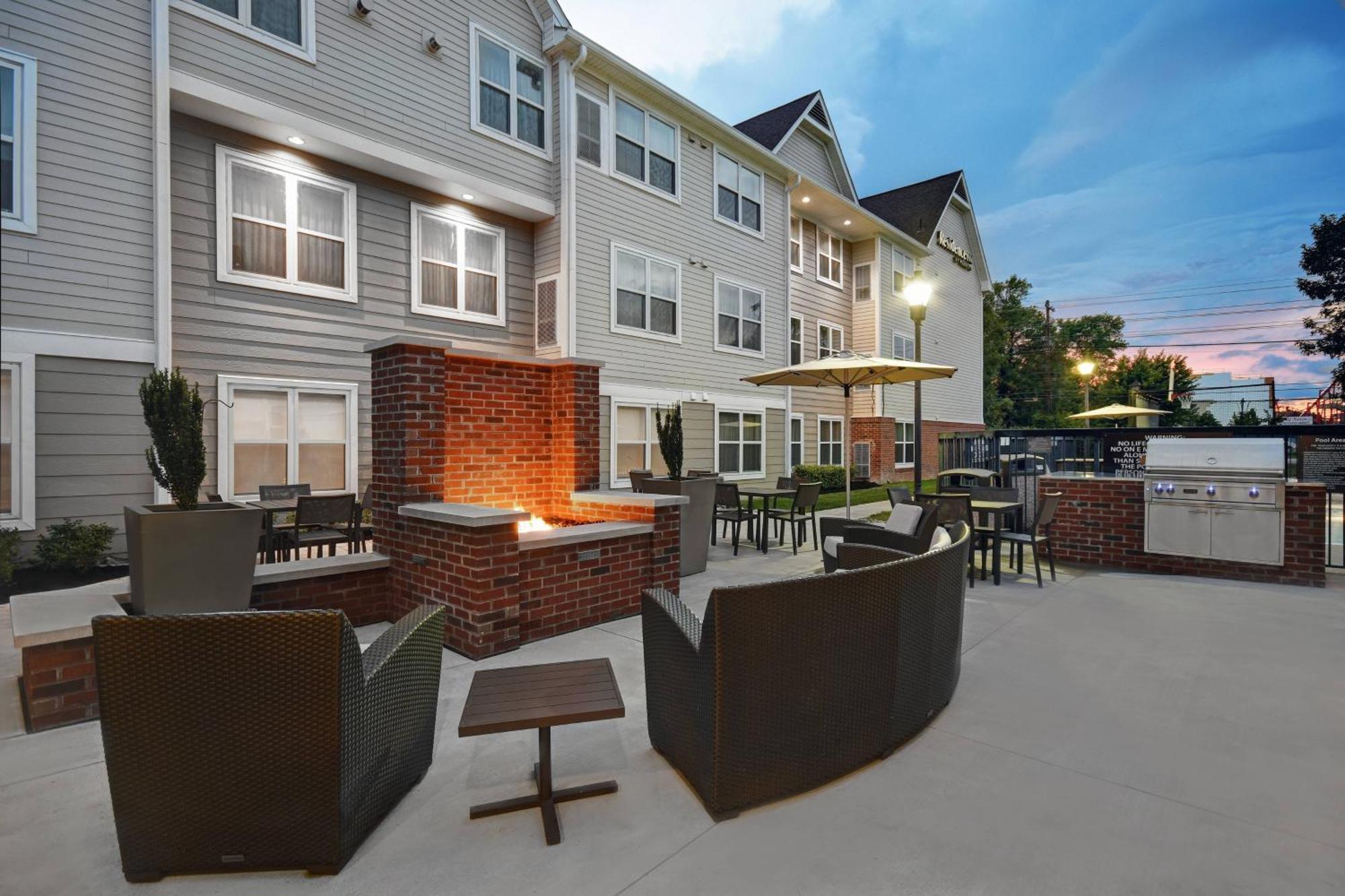 Residence Inn Louisville Airport Exterior photo