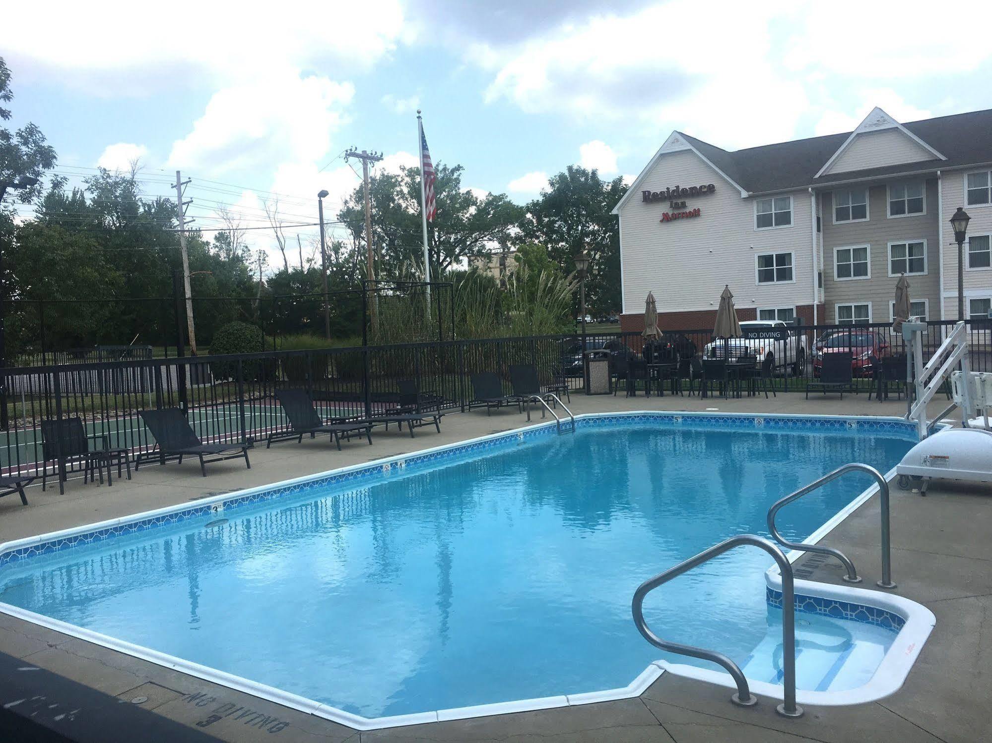 Residence Inn Louisville Airport Exterior photo